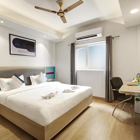 Flxho Cyber One - Hotel And Banquet Cyber City Gurgaon Exterior photo