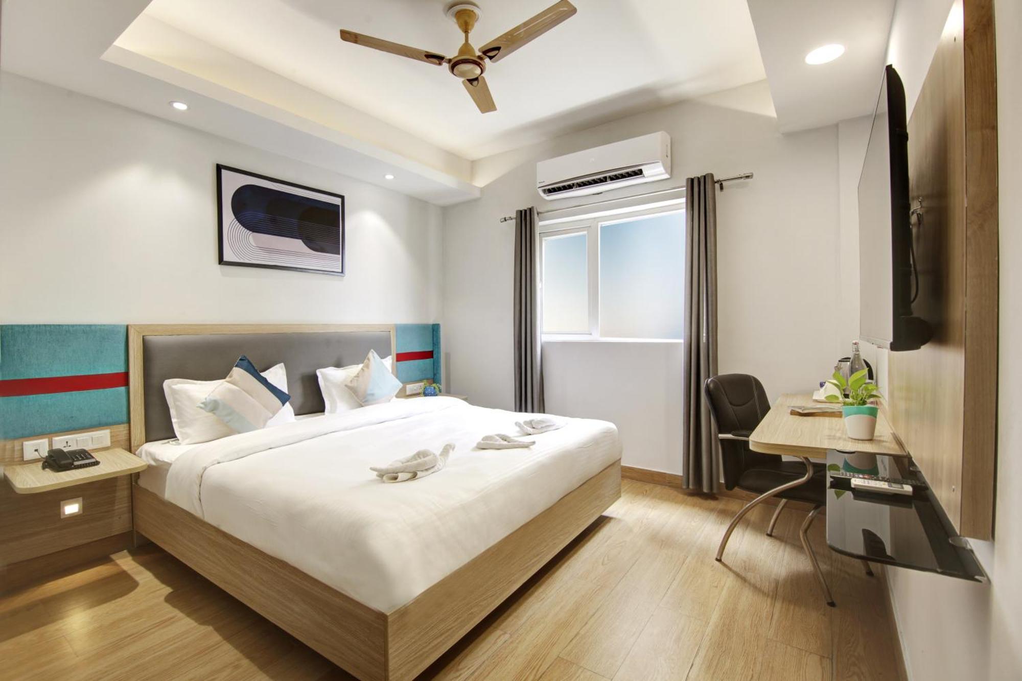 Flxho Cyber One - Hotel And Banquet Cyber City Gurgaon Exterior photo