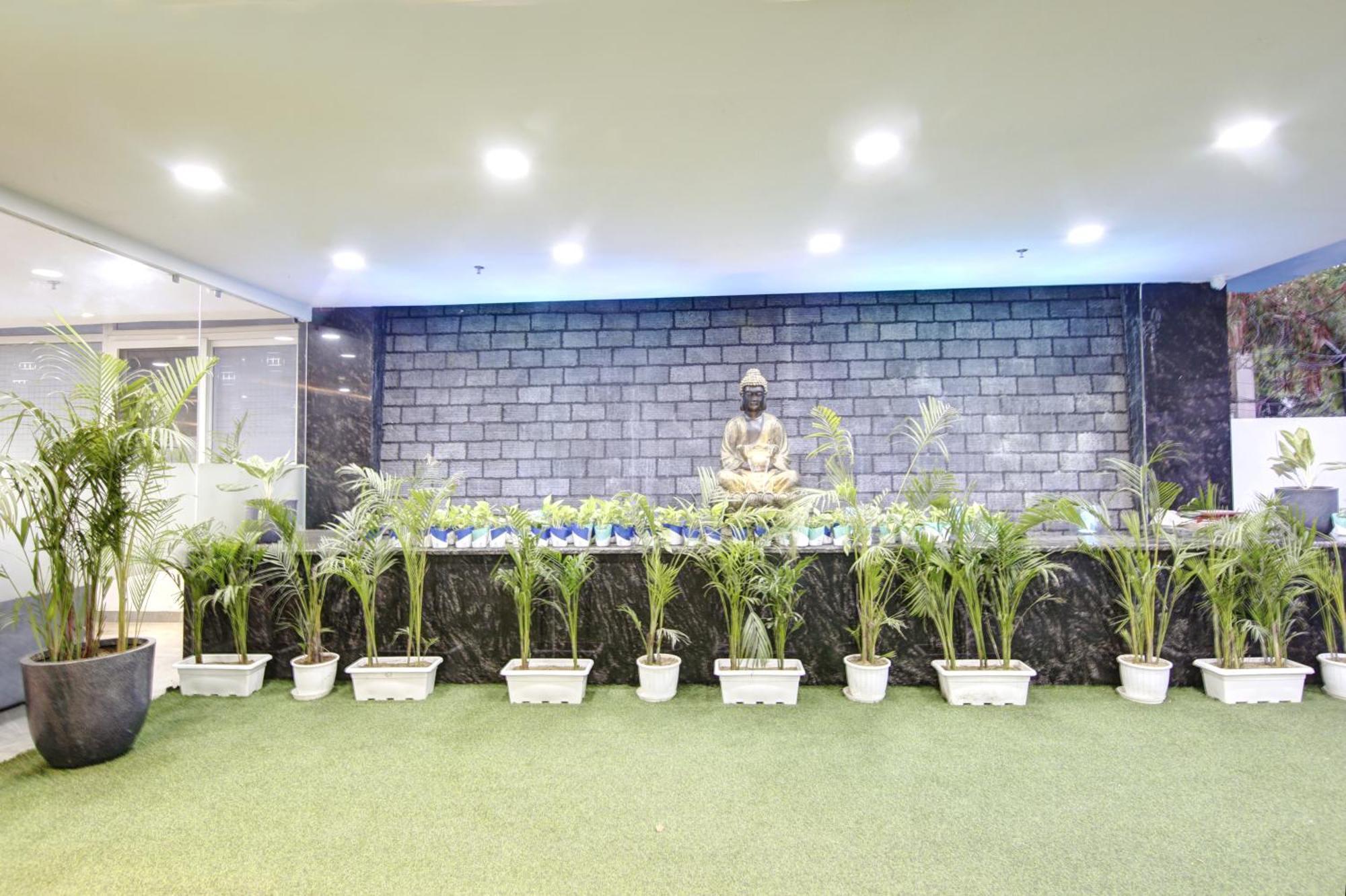 Flxho Cyber One - Hotel And Banquet Cyber City Gurgaon Exterior photo