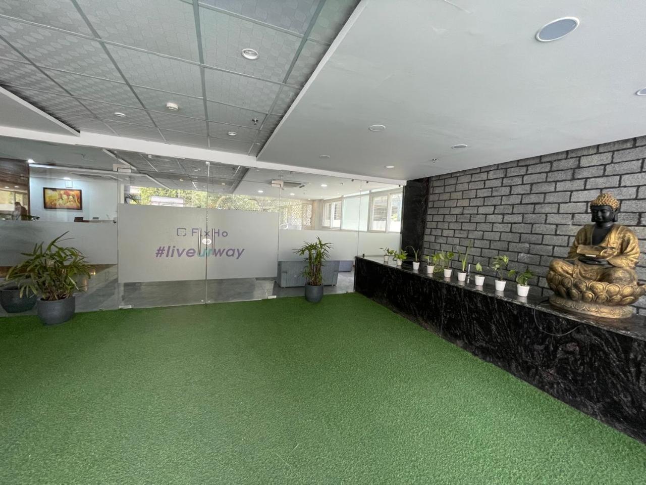 Flxho Cyber One - Hotel And Banquet Cyber City Gurgaon Exterior photo