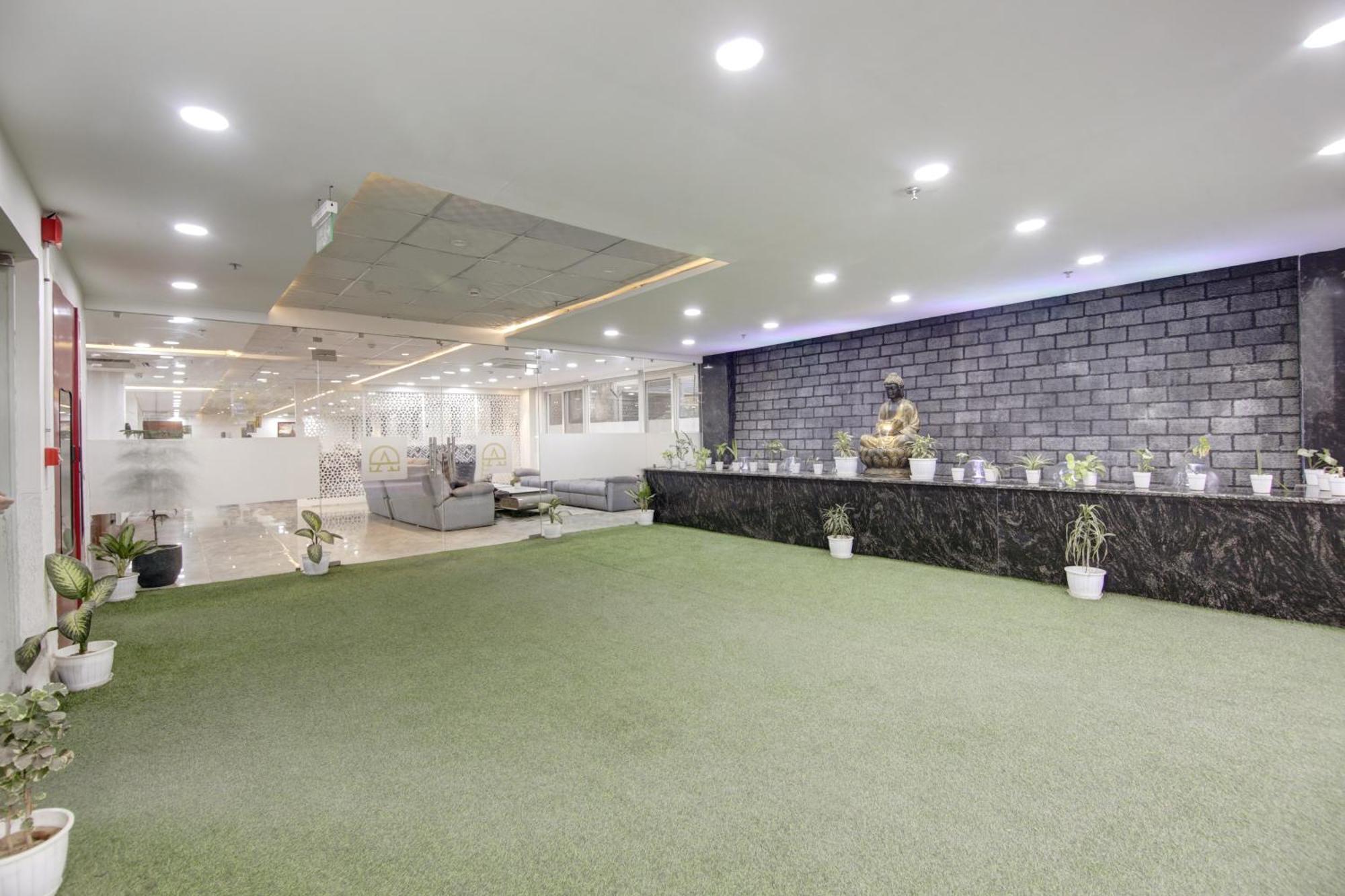 Flxho Cyber One - Hotel And Banquet Cyber City Gurgaon Exterior photo
