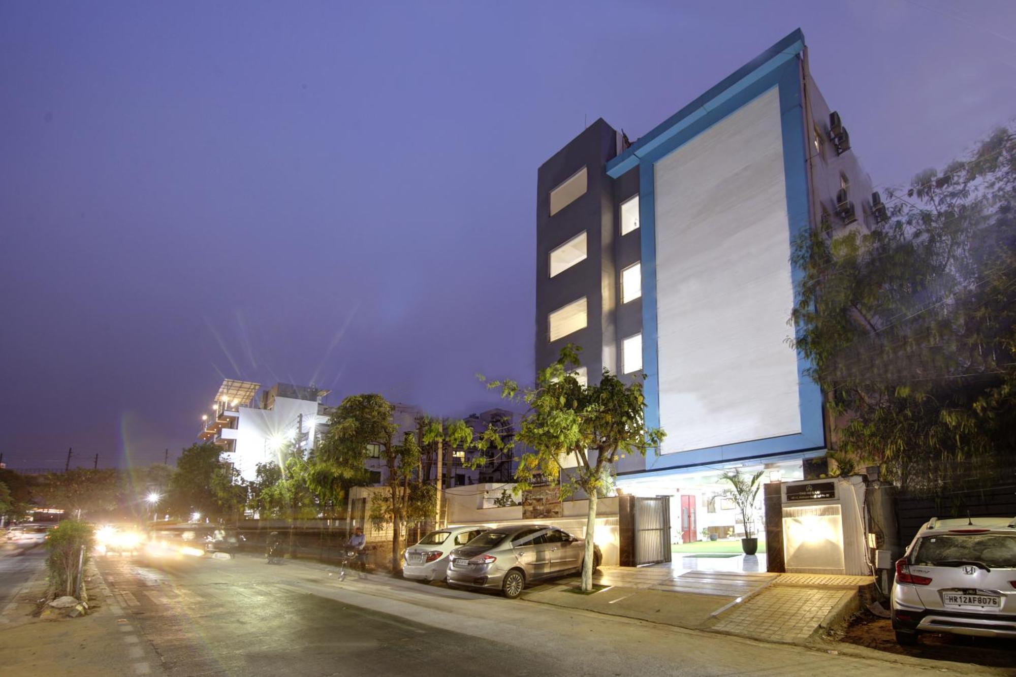 Flxho Cyber One - Hotel And Banquet Cyber City Gurgaon Exterior photo